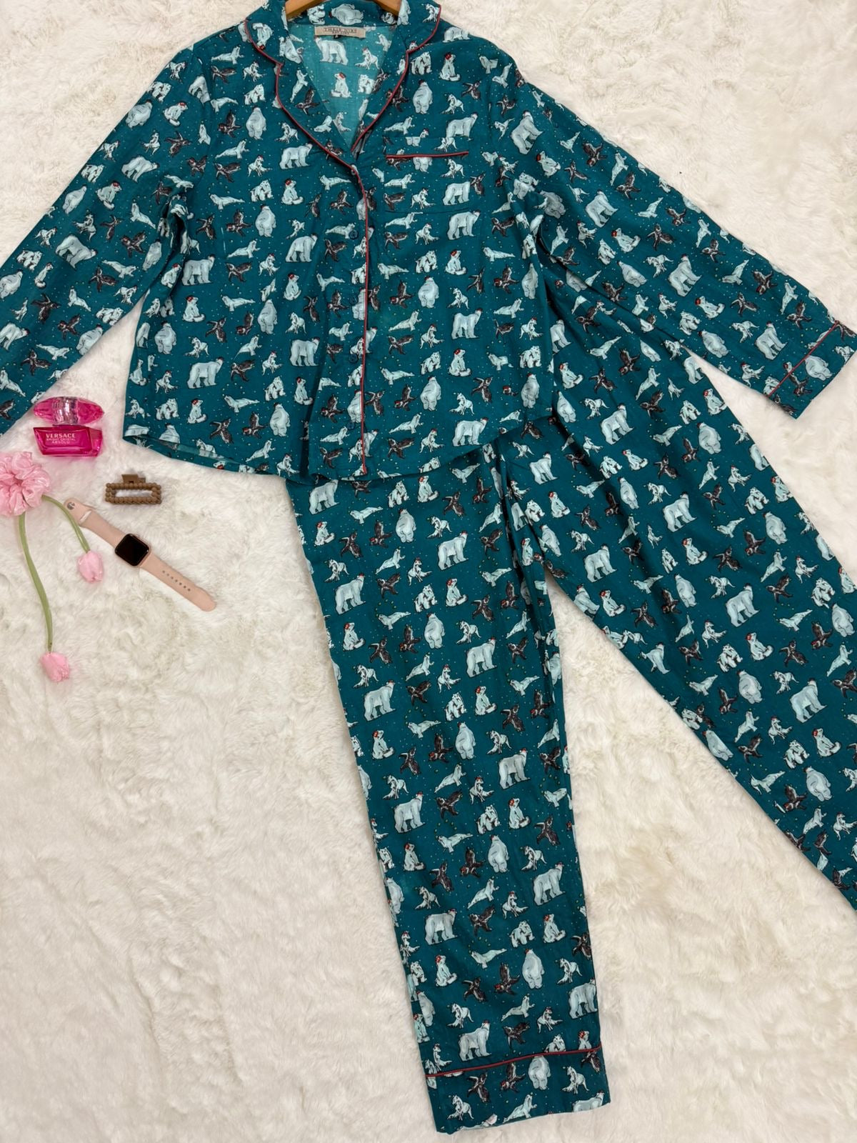 Night suit