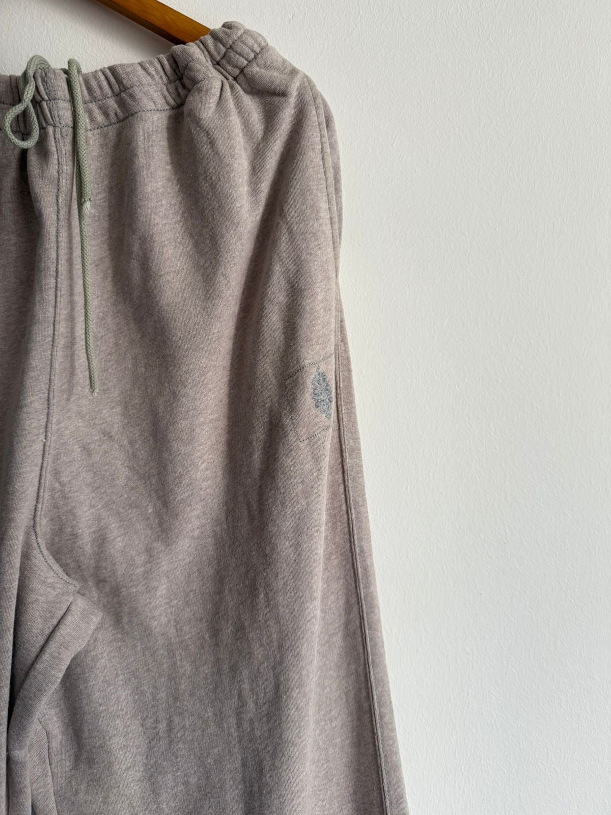 Trackpant