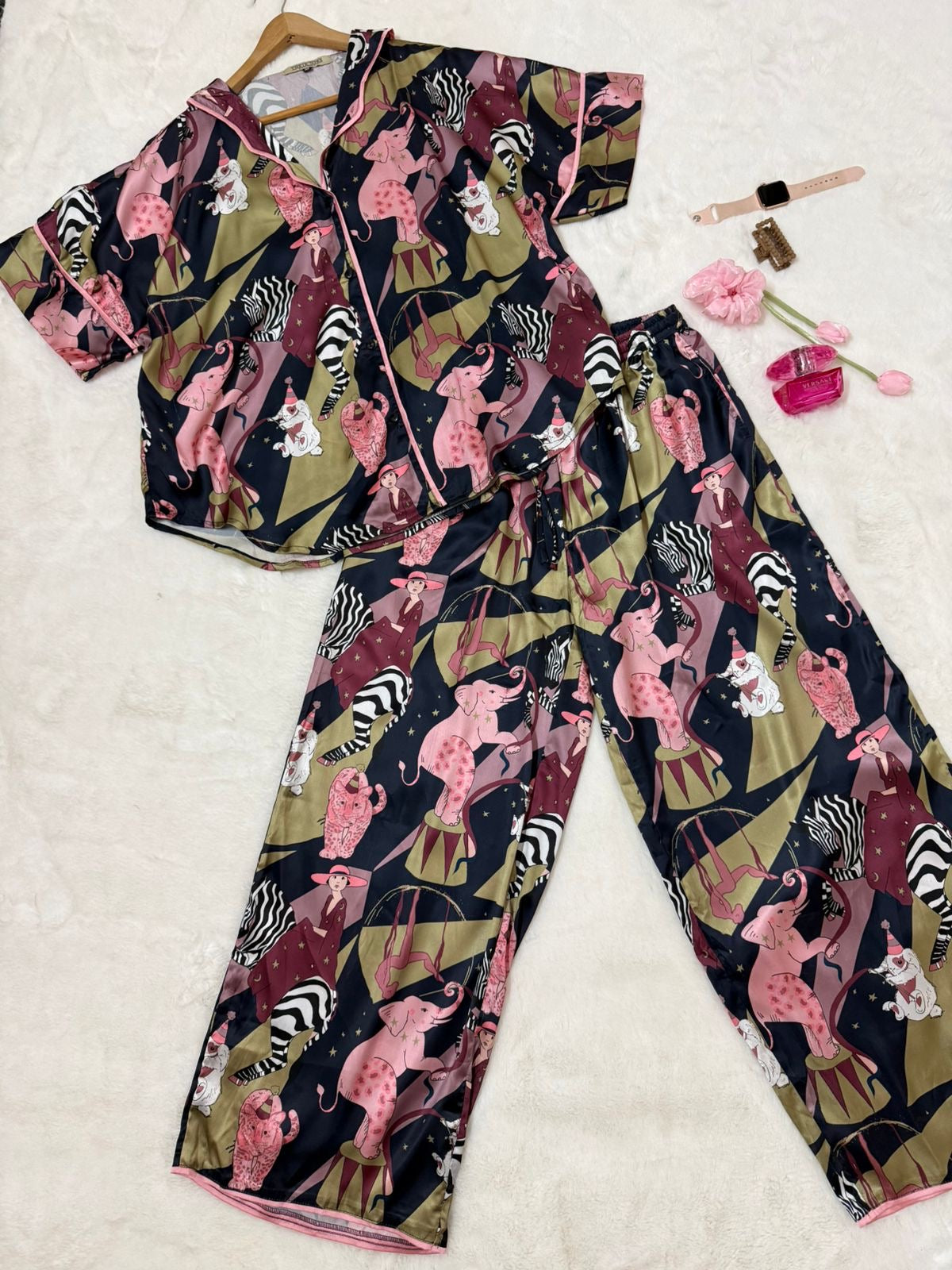 Night suit