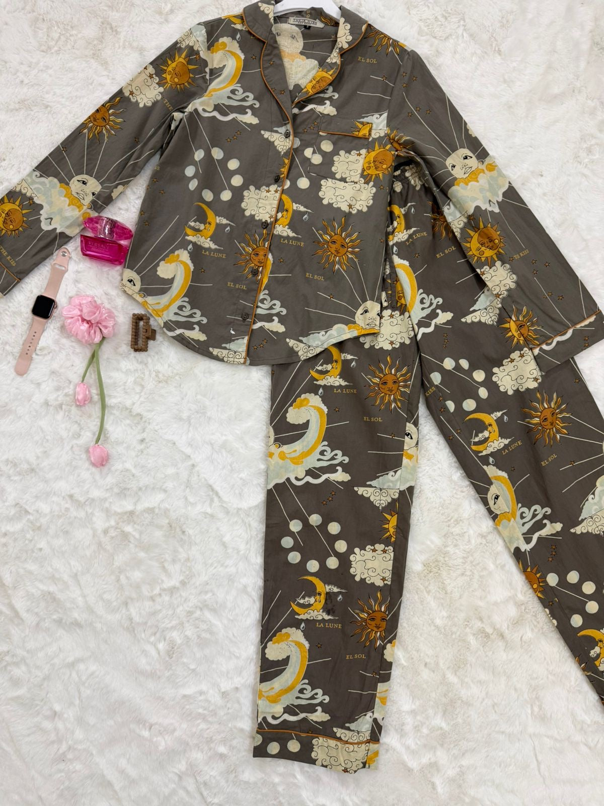 Night suit