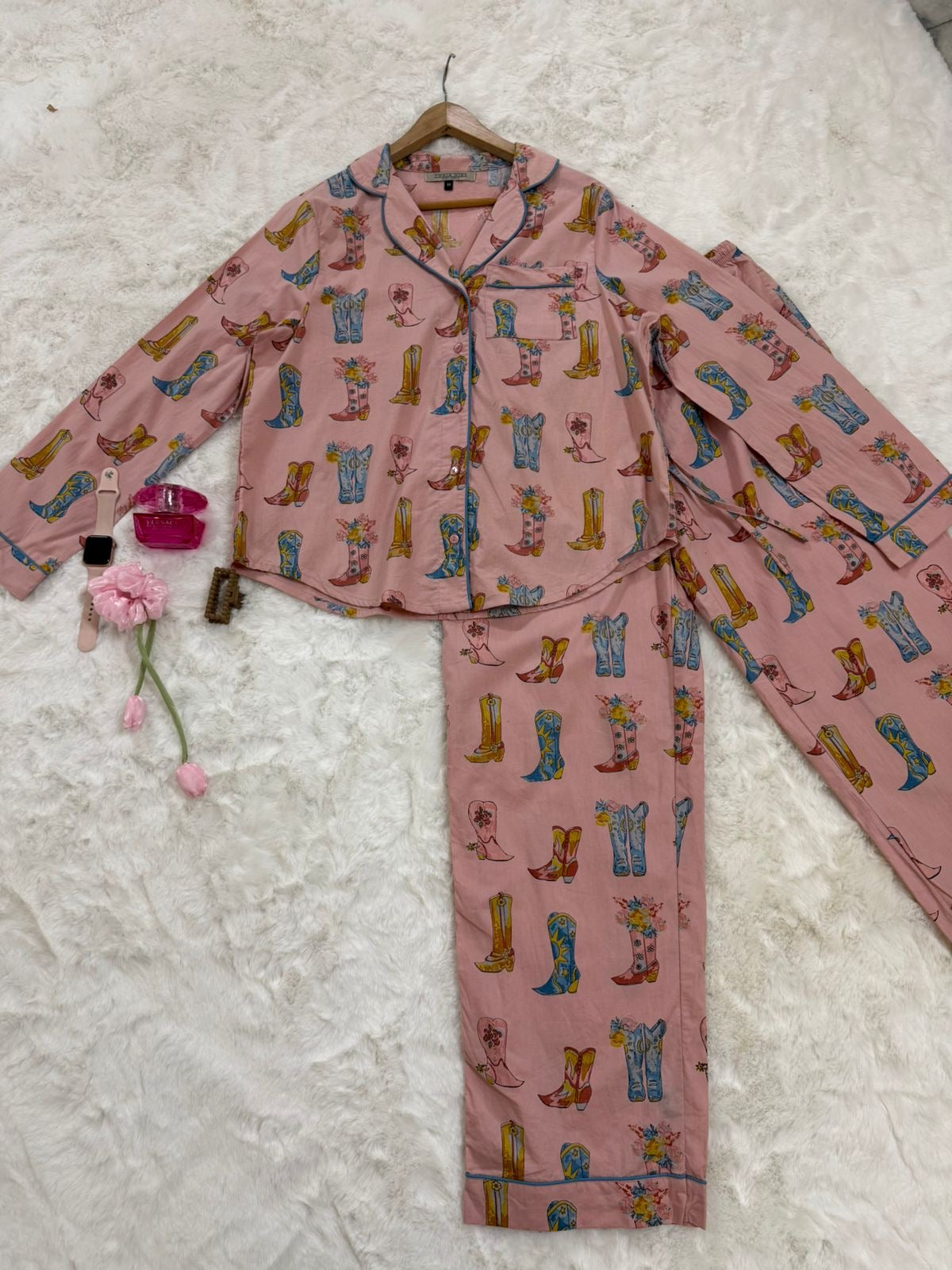 Night suit