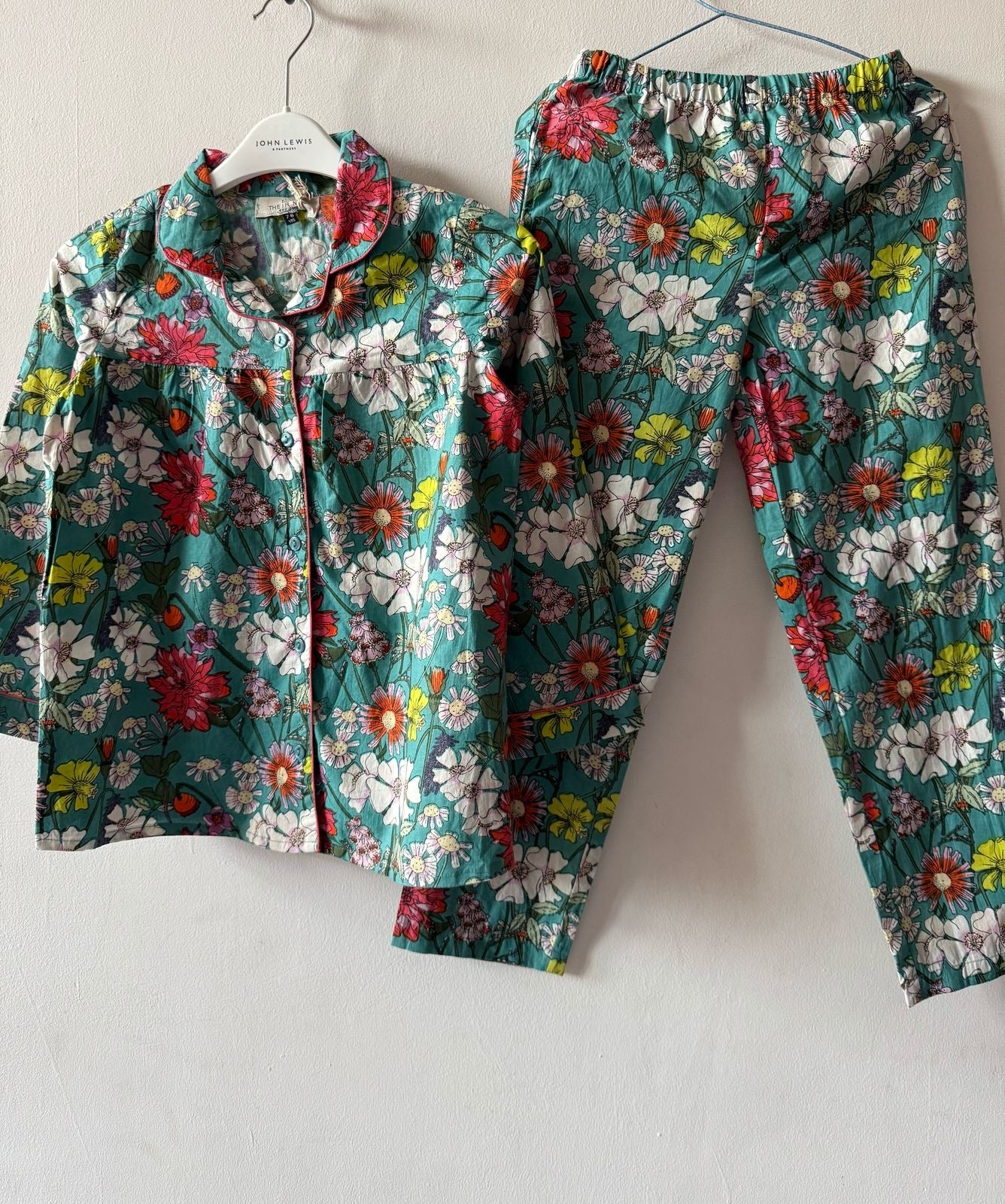Kids night suit