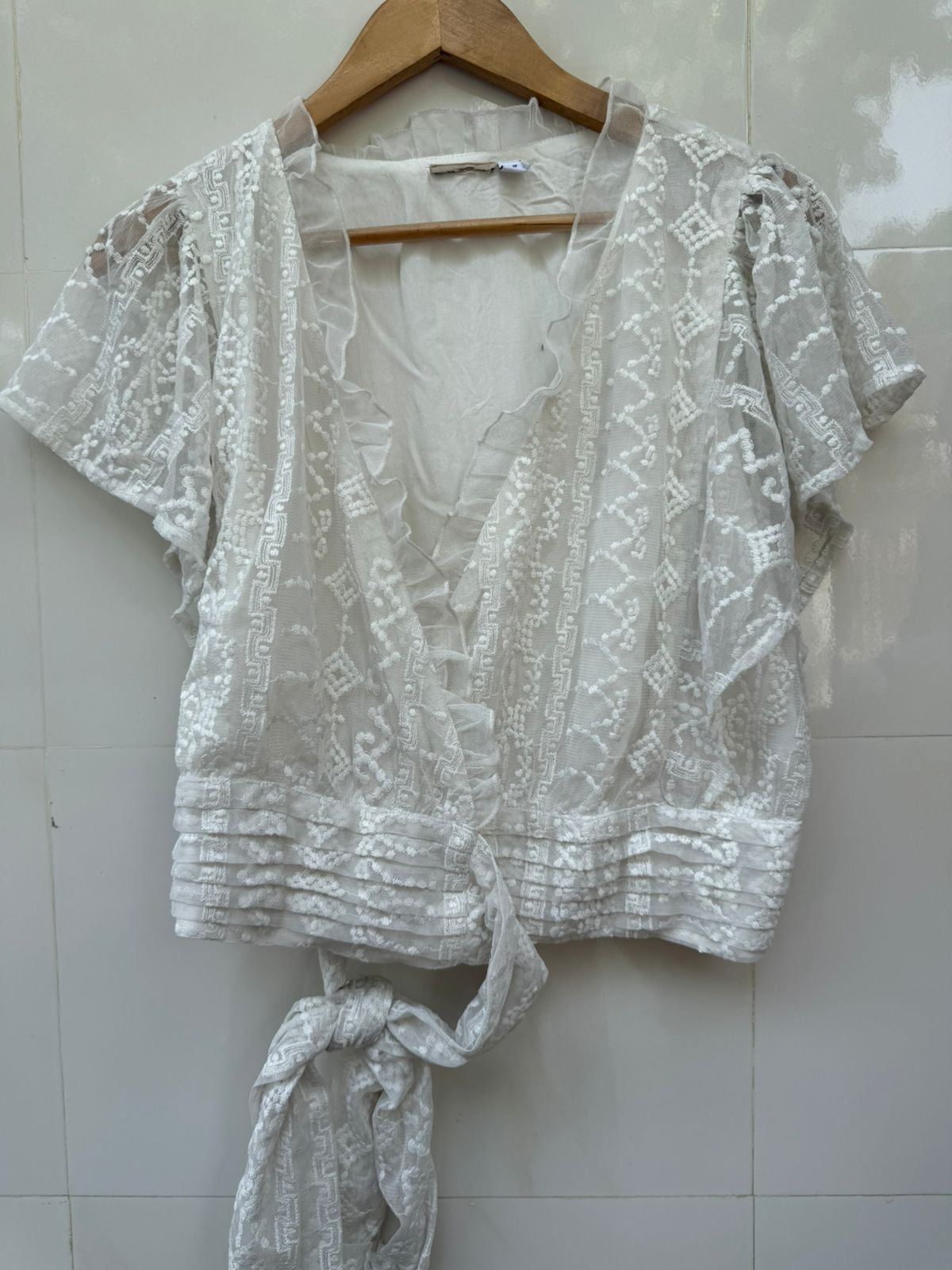 Wrap around top