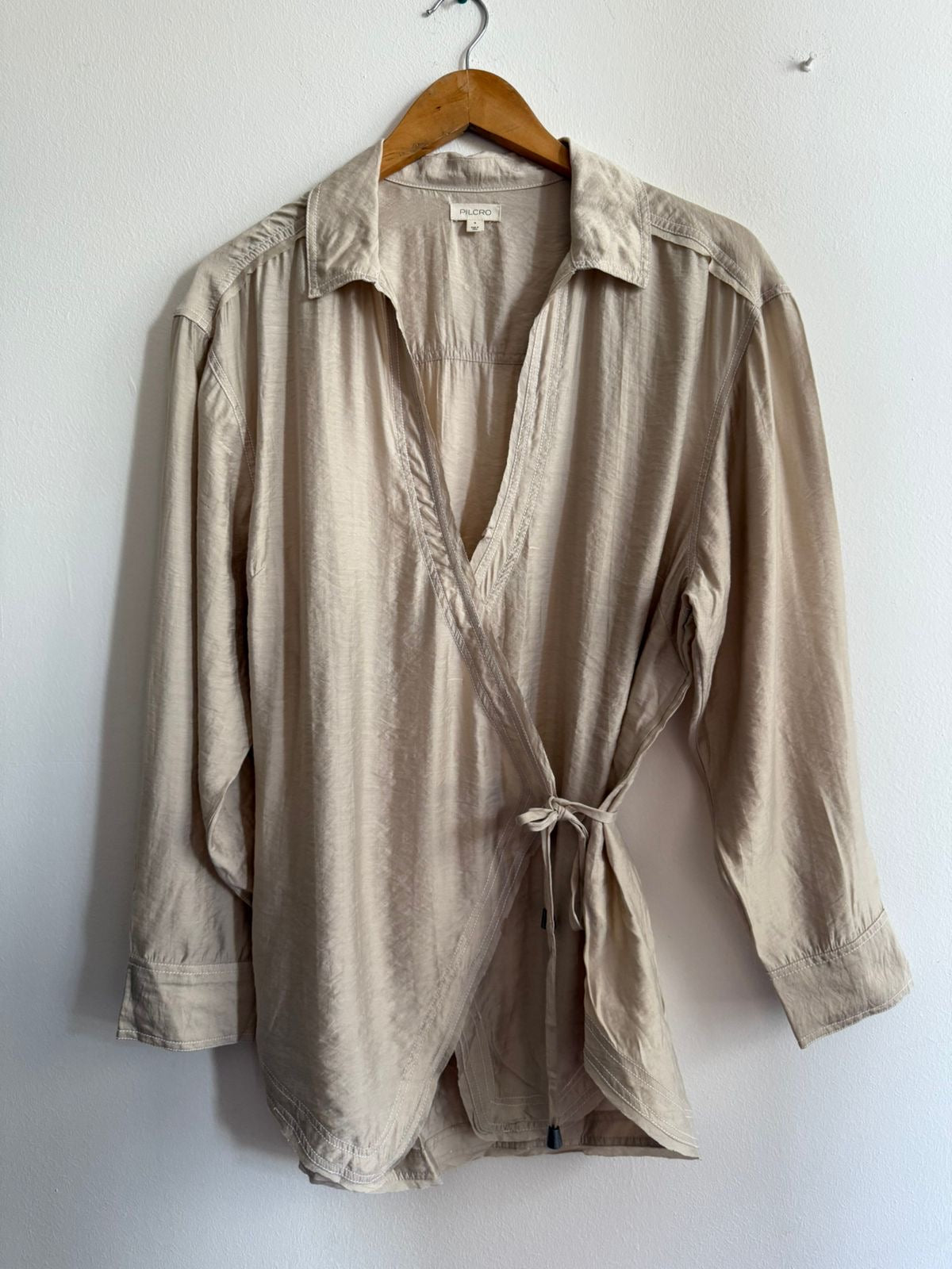 Wrap around top