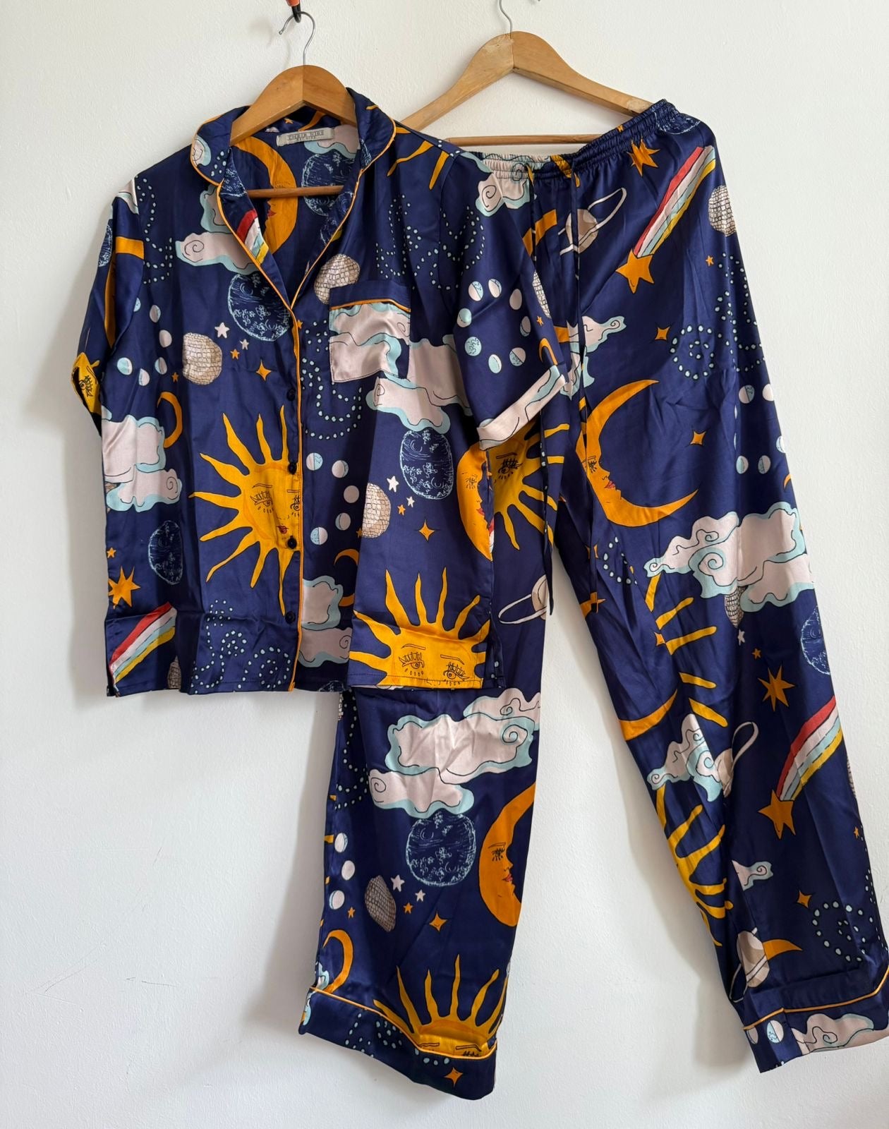 Night suit