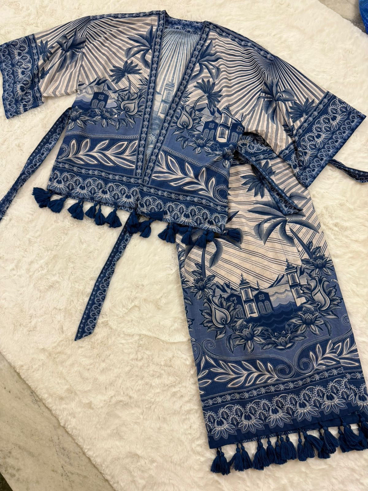 Shrug&wrap around skirt