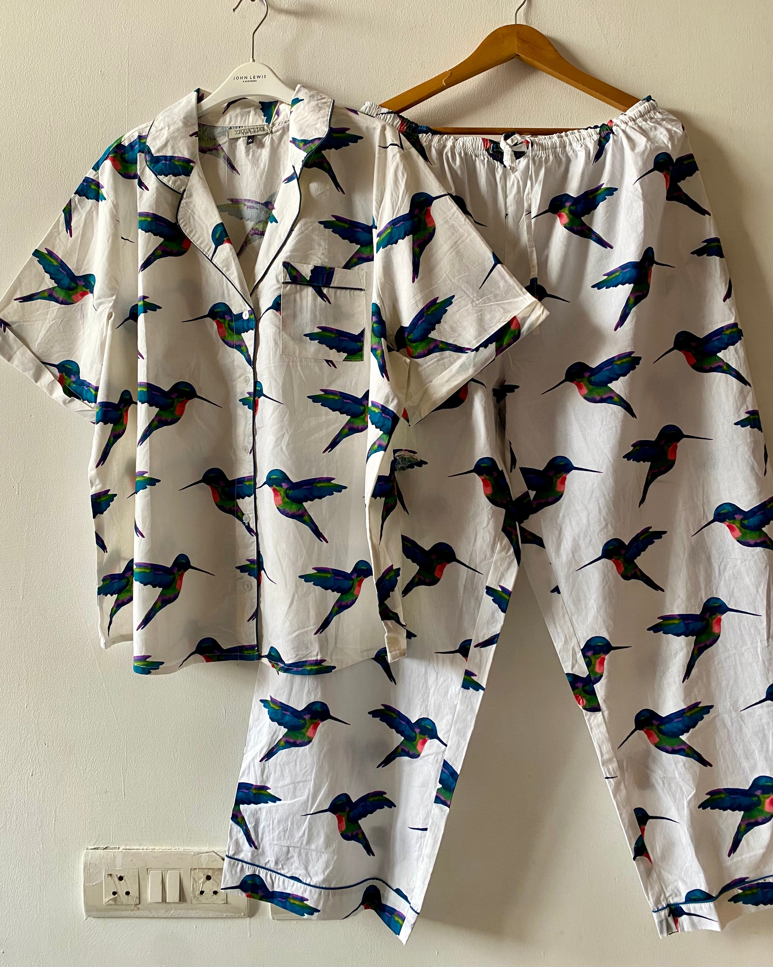 Night suit
