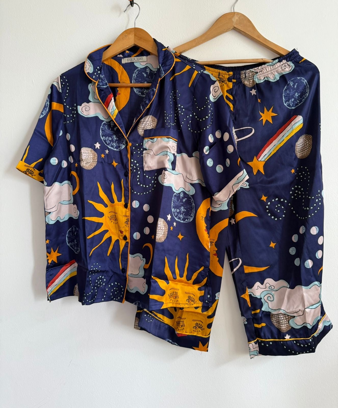 Night suit