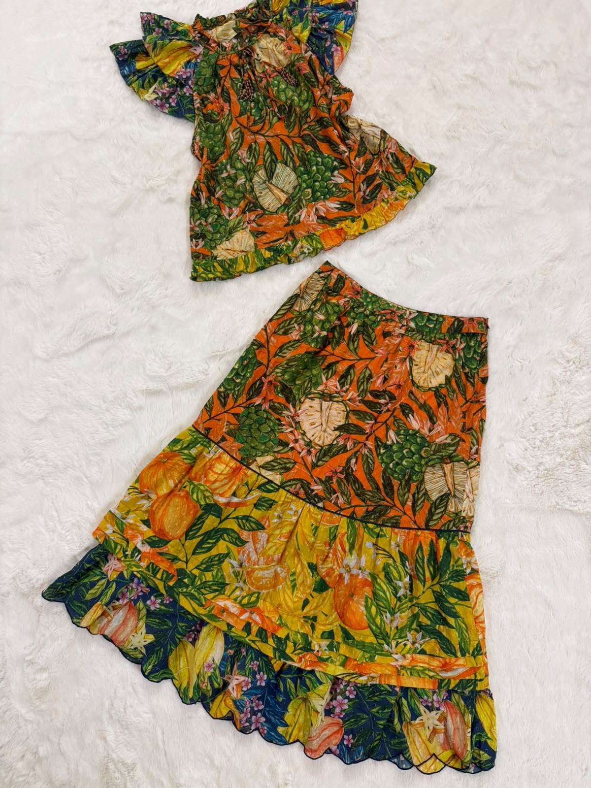 Skirt top